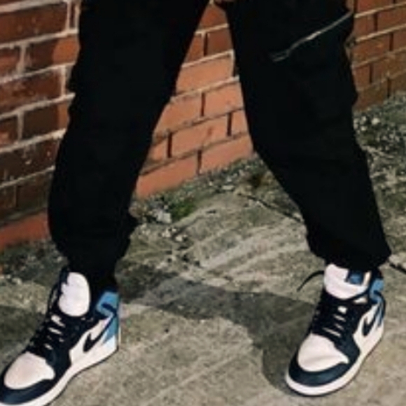 Meet your Posher, Zaynab - Picture 1 of 1